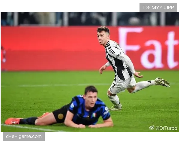 乌迪内斯中路渗透战术奏效,团队默契配合引领意甲新潮流 乌迪内斯中路渗透战术奏效,团队默契配合引领意甲新潮流