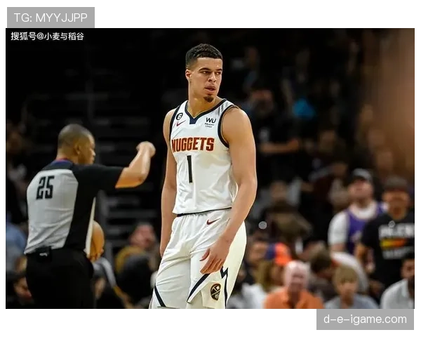 迈克尔·芬利无球跑动提升三分效率，成为太阳锋线关键空间拉开者