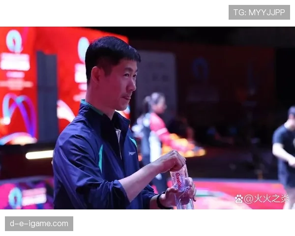 王励勤居然把乒乓球当成了生活奢侈品？网友看完嗨了！